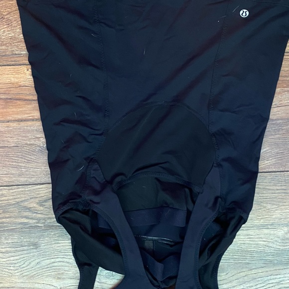 lululemon tank top - Picture 1 of 4